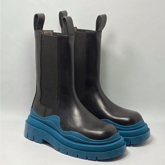 Bottega Veneta Contrast-Sole Leather Tire Chelsea Boots size 38 - Picture 5 of 11